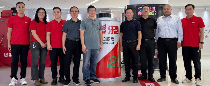 樂凱膠片國慶亮相保定萬博廣場，8天沉浸式體驗點燃市民光影熱情